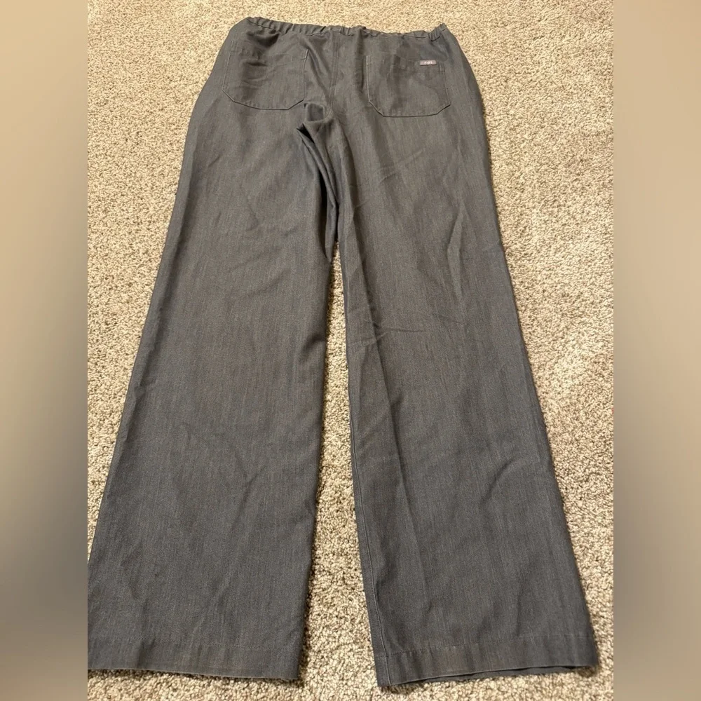 Figs Men’s Pisco Scrub Pants | Large | Graphite